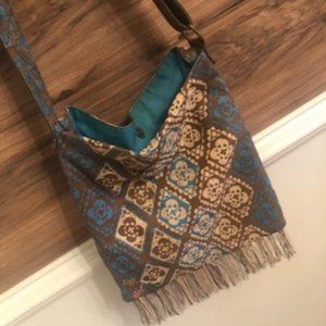CROSS BODY BAG